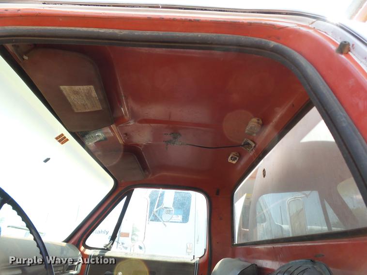 image for item DD1179 1977 GMC C65 tank truck