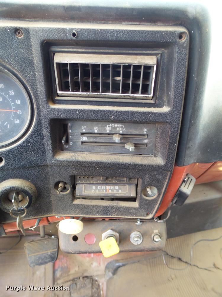 image for item DD1179 1977 GMC C65 tank truck