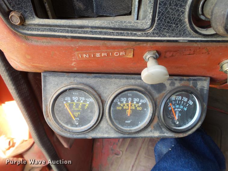 image for item DD1179 1977 GMC C65 tank truck