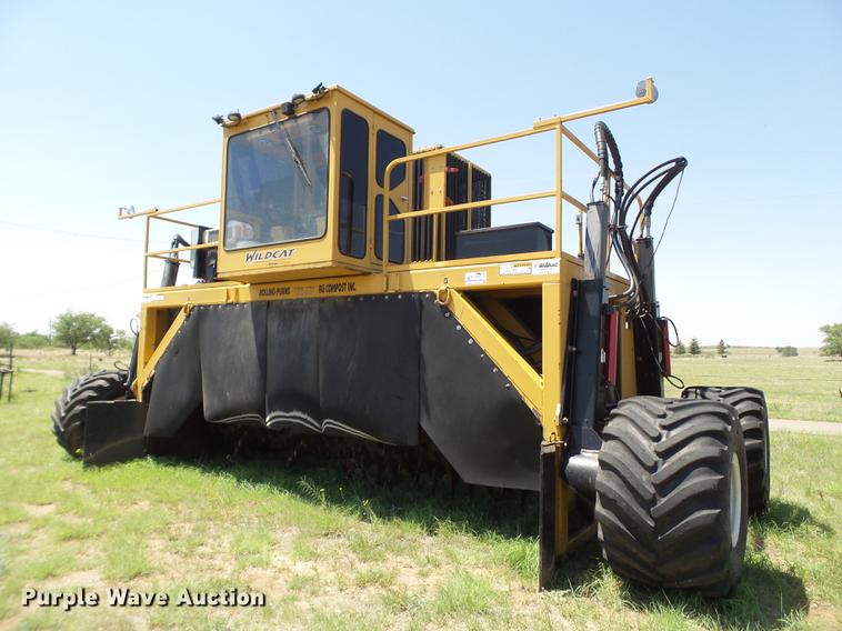 image for item DD1180 2010 Vermeer Wildcat SPB718 compost turner