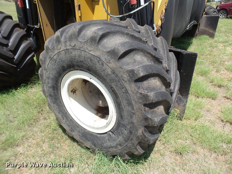 image for item DD1180 2010 Vermeer Wildcat SPB718 compost turner