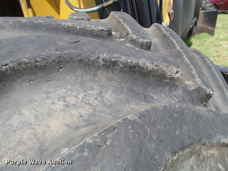 image for item DD1180 2010 Vermeer Wildcat SPB718 compost turner