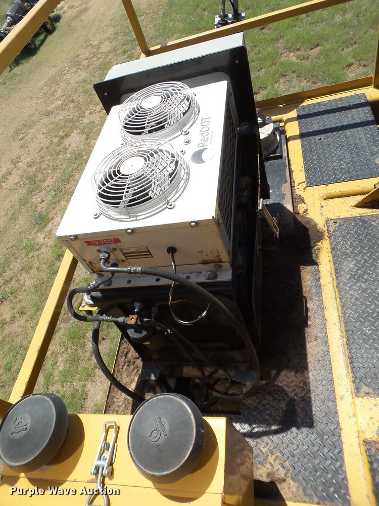 image for item DD1180 2010 Vermeer Wildcat SPB718 compost turner