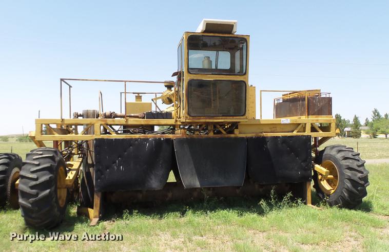 image for item DD1181 1982 Scarab compost turner