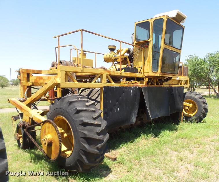 image for item DD1181 1982 Scarab compost turner