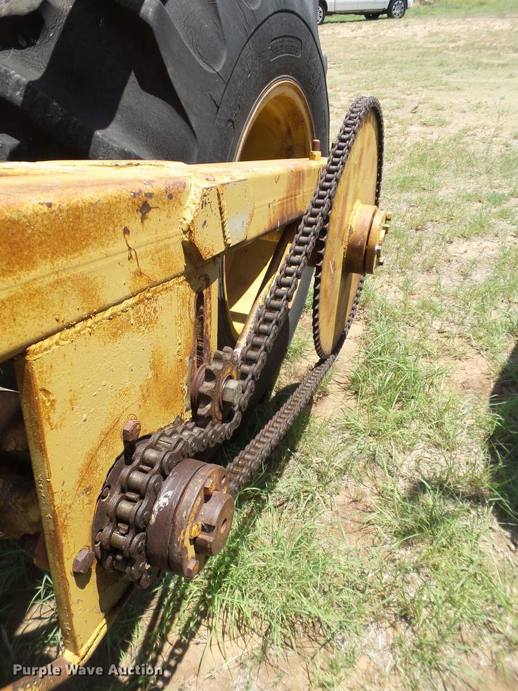 image for item DD1181 1982 Scarab compost turner