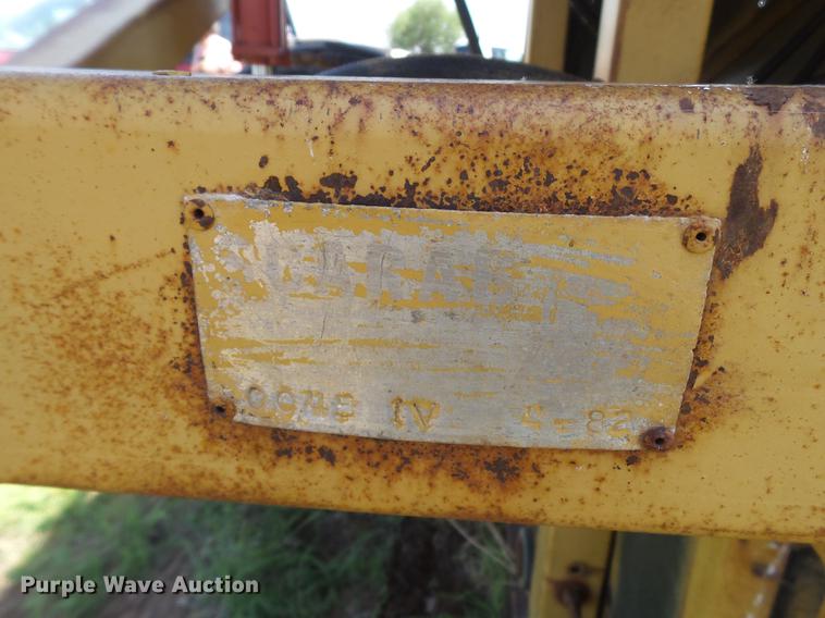 image for item DD1181 1982 Scarab compost turner