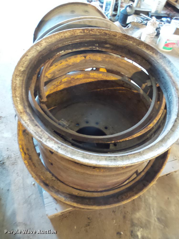 image for item EI9609 John Deere wheels