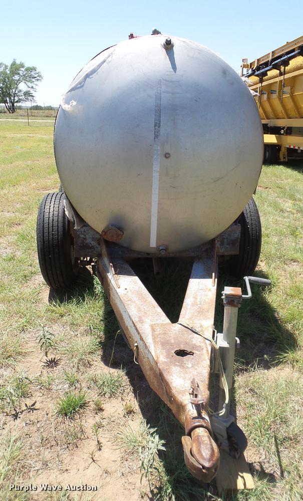 image for item EI9611 Shop built fuel trailer