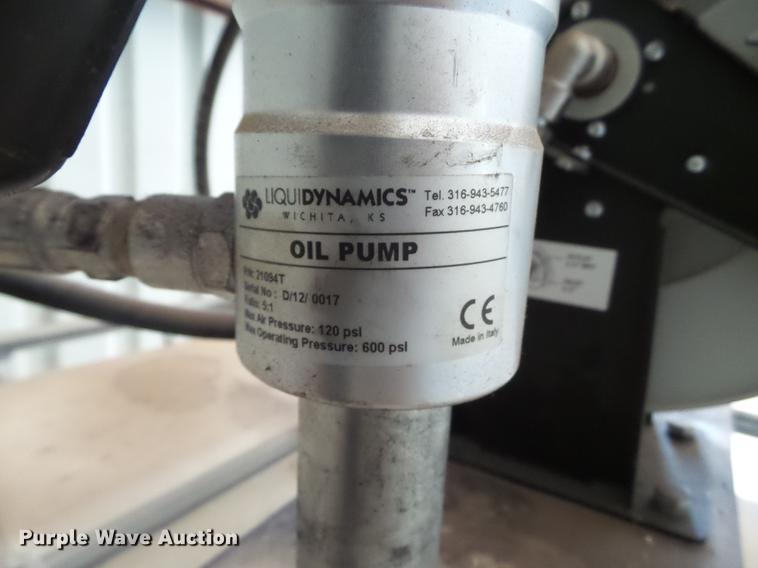 image for item EN9587 Shop oil service and containment system