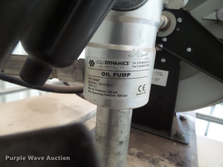 image for item EN9587 Shop oil service and containment system