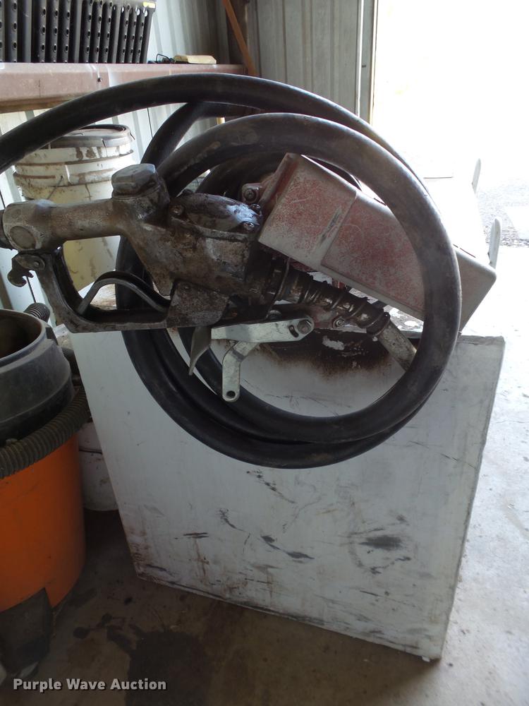 image for item EN9588 Fuel tank