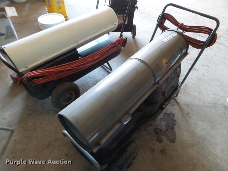 image for item EN9594 (2) heaters