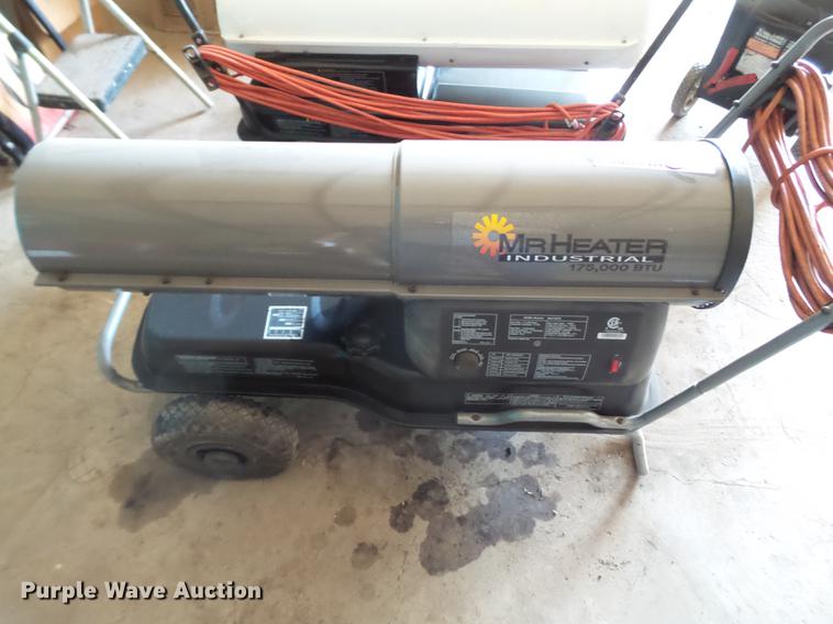 image for item EN9594 (2) heaters