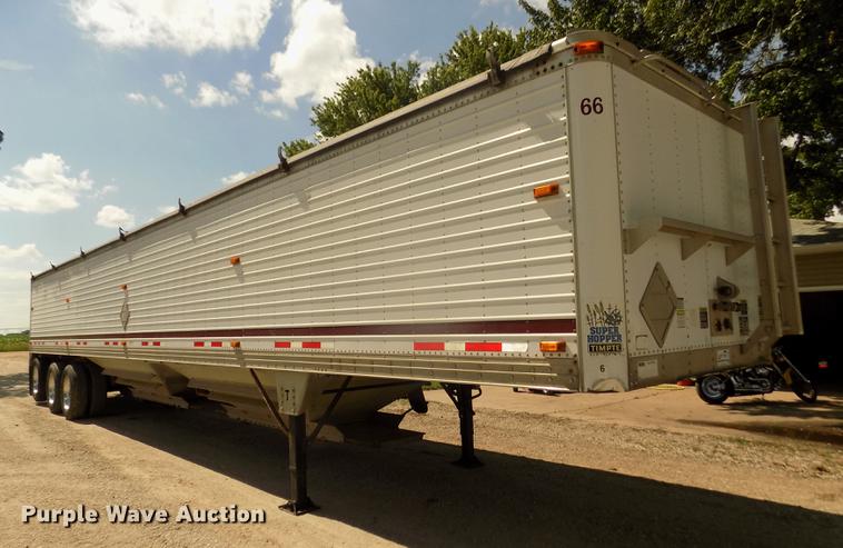 image for item DB8691 2004 Timpte Super Hopper double hopper bottom grain trailer