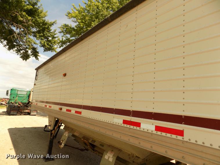 image for item DB8691 2004 Timpte Super Hopper double hopper bottom grain trailer