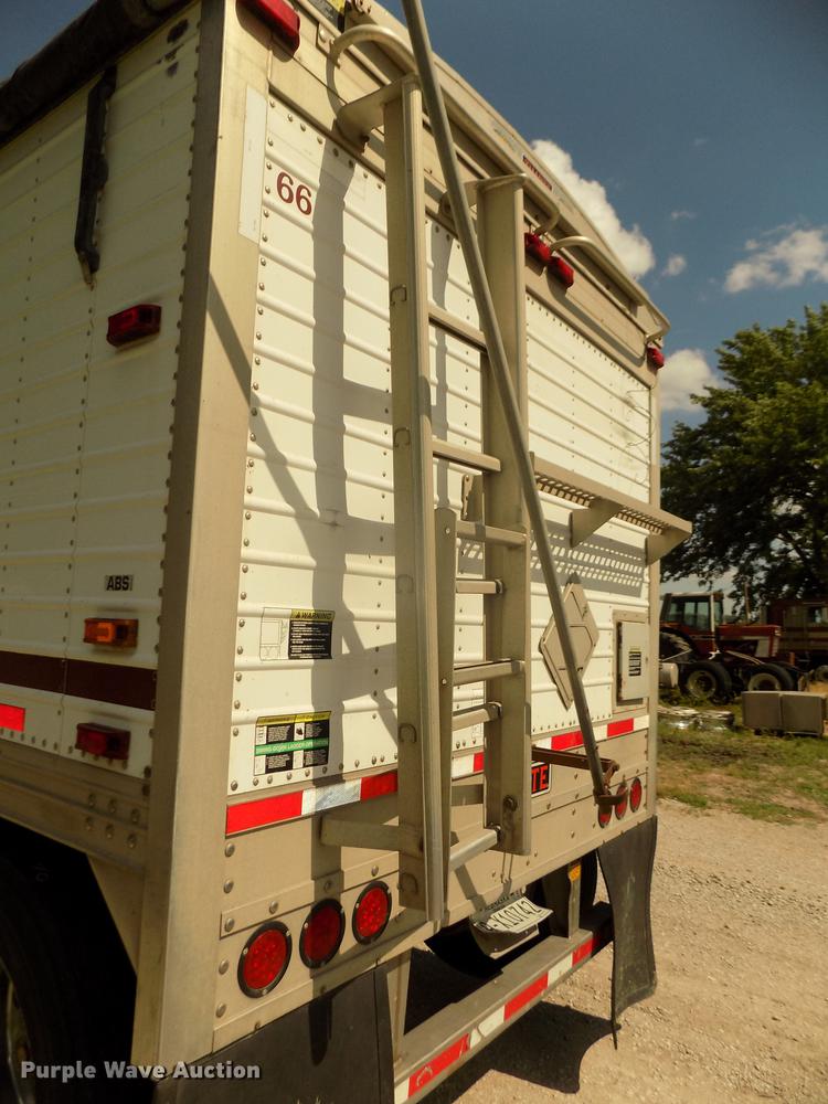 image for item DB8691 2004 Timpte Super Hopper double hopper bottom grain trailer