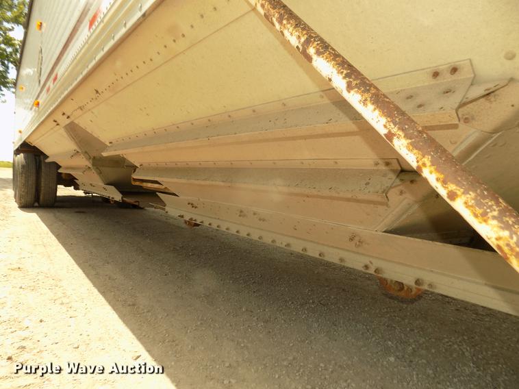 image for item DB8691 2004 Timpte Super Hopper double hopper bottom grain trailer