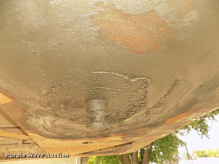 image for item DB8691 2004 Timpte Super Hopper double hopper bottom grain trailer