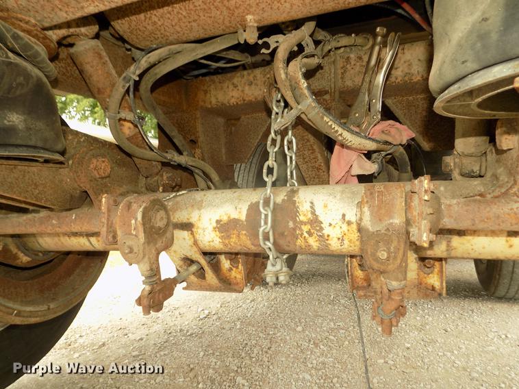 image for item DB8691 2004 Timpte Super Hopper double hopper bottom grain trailer