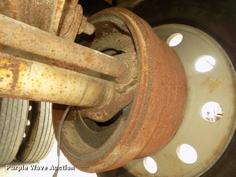 image for item DB8691 2004 Timpte Super Hopper double hopper bottom grain trailer