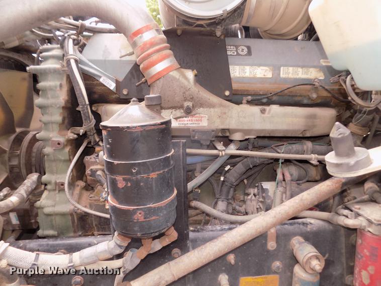 image for item DB8695 1996 Kenworth T800B semi truck