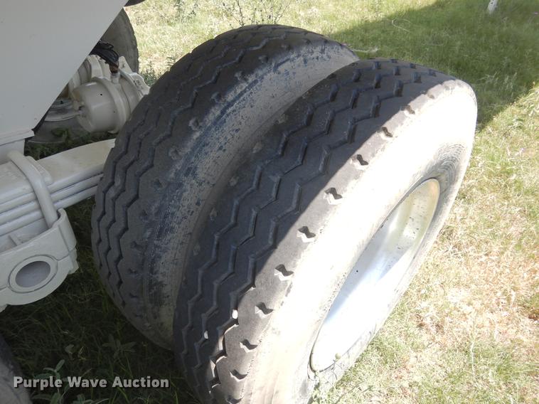 image for item DC5953 2008 Ranco barrel bed end dump trailer