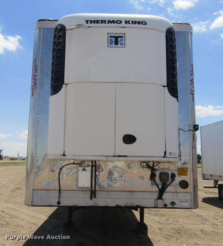 image for item DD5752 2004 Utility 3000R refrigerated van trailer