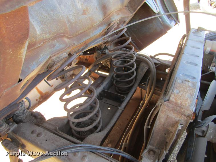 image for item DE6626 1958 Ford 600 truck chassis