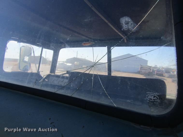 image for item DE6626 1958 Ford 600 truck chassis