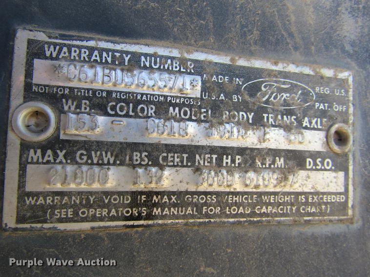 image for item DE6626 1958 Ford 600 truck chassis