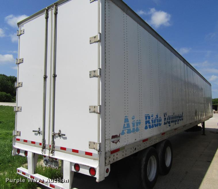 image for item DF3825 1996 Wabash National dry van trailer