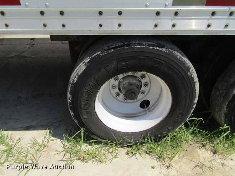 image for item DF3825 1996 Wabash National dry van trailer