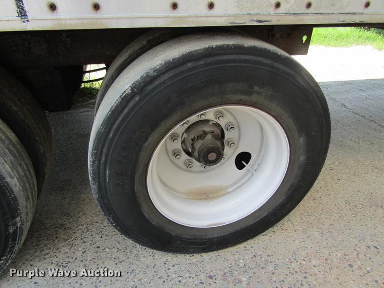 image for item DF3825 1996 Wabash National dry van trailer