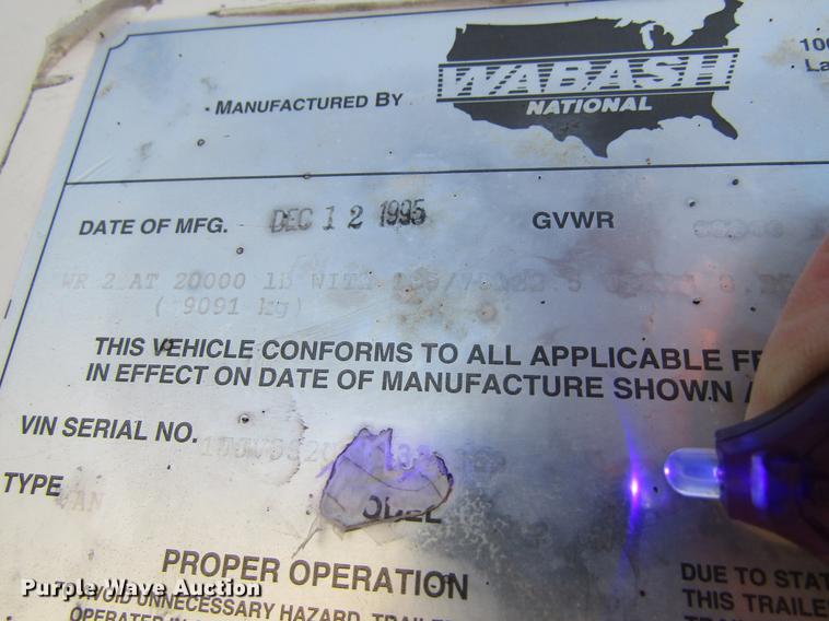 image for item DF3825 1996 Wabash National dry van trailer