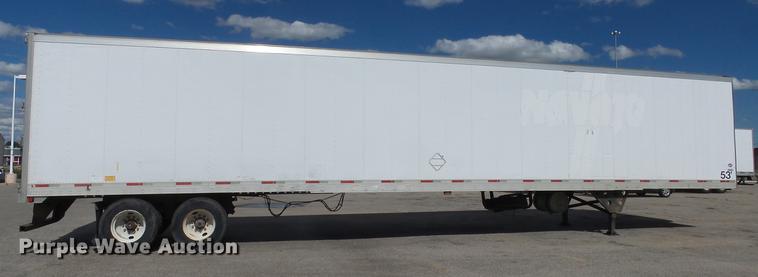 image for item DF4272 2004 Utility 3000R refrigerated van trailer