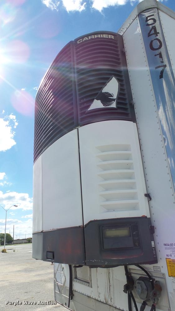 image for item DF4272 2004 Utility 3000R refrigerated van trailer