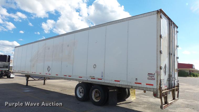 image for item DF4277 2000 Wabash dry van trailer