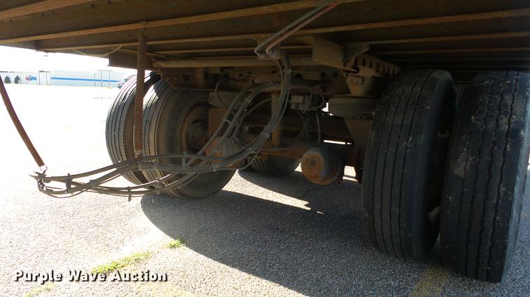 image for item DF4278 2000 Wabash dry van trailer