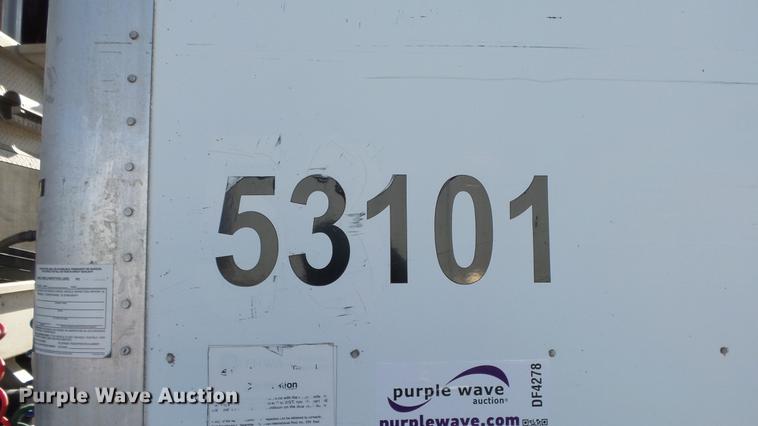 image for item DF4278 2000 Wabash dry van trailer