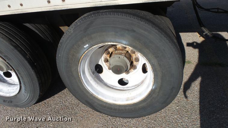 image for item DF4278 2000 Wabash dry van trailer
