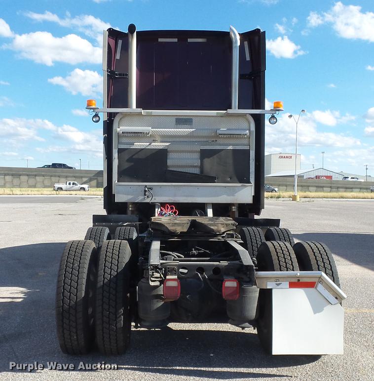 image for item DF4279 2012 International ProStar semi truck