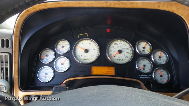 image for item DF4279 2012 International ProStar semi truck