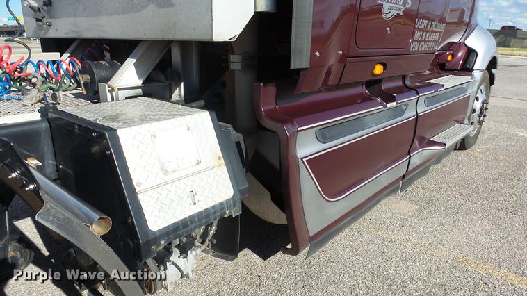 image for item DF4279 2012 International ProStar semi truck