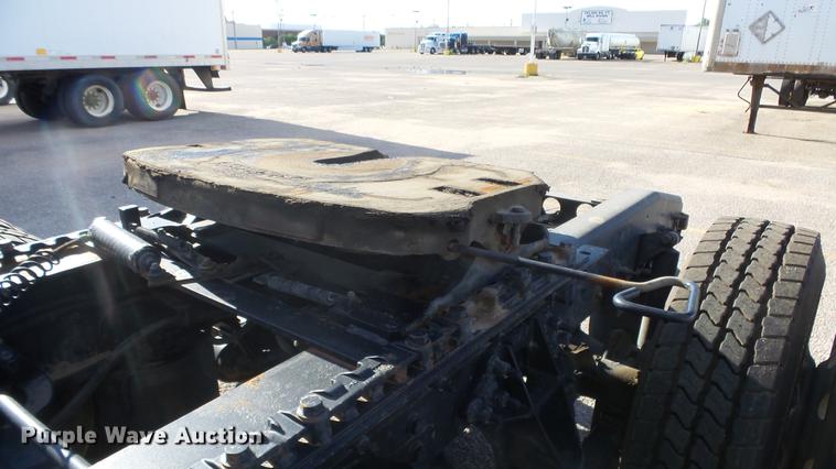 image for item DF4279 2012 International ProStar semi truck