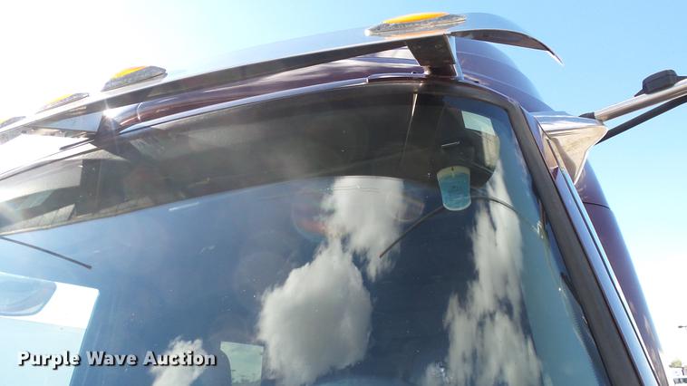 image for item DF4279 2012 International ProStar semi truck