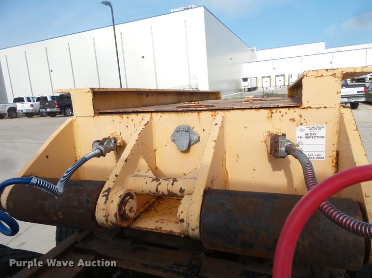 image for item DV9326 1960 Transport Trailers GTRY-40D equipment trailer