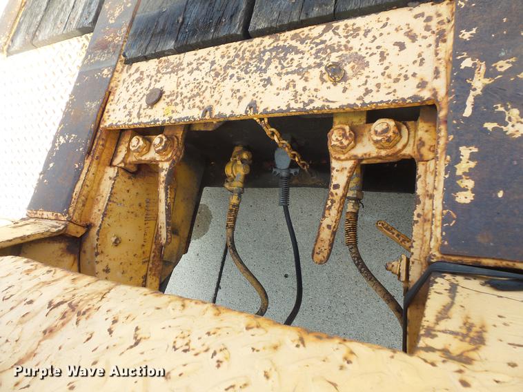 image for item DV9326 1960 Transport Trailers GTRY-40D equipment trailer