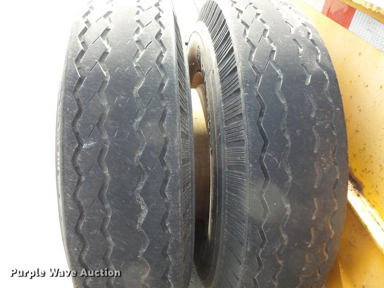 image for item DV9326 1960 Transport Trailers GTRY-40D equipment trailer