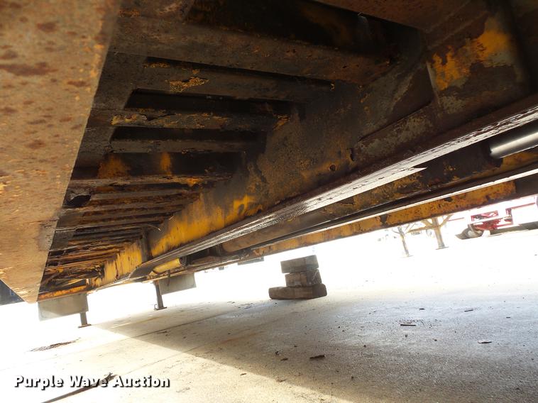 image for item DV9327 1987 Landoll 31748 tilt deck equipment trailer